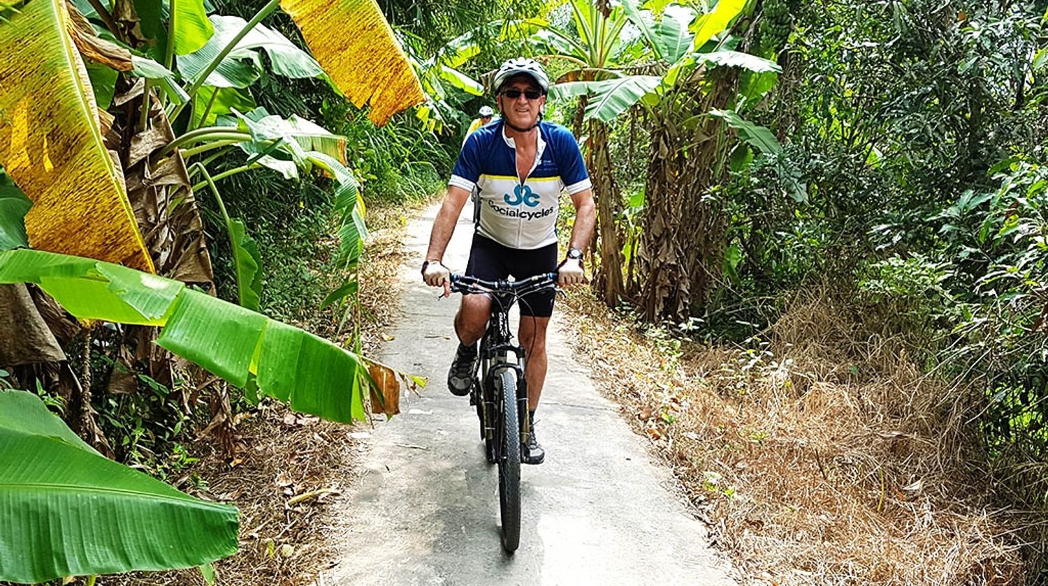 23 Days Laos Cambodia Cycle To Vietnam